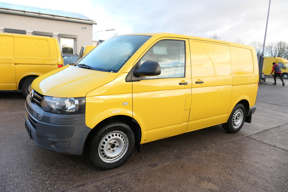 VW T5 Transporter 2.0 TDI 2-SITZER EURO-5 2xSCHIEBE - Furgoneta pequeña: foto 3 VW T5 Transporter 2.0 TDI 2-SITZER EURO-5 2xSCHIEBE - Furgoneta pequeña: foto 3
