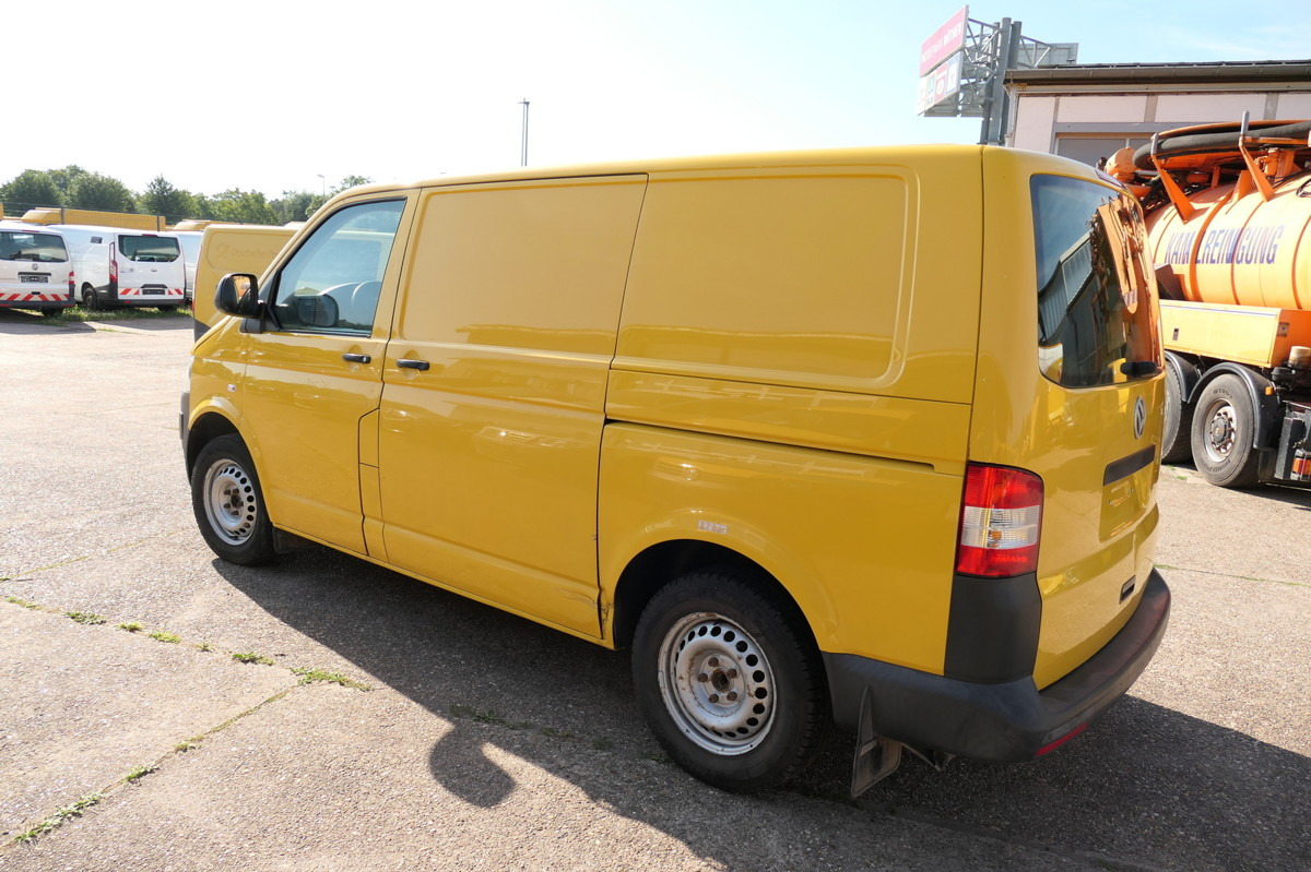VW T5 Transporter 2.0 TDI EURO-5 CoC 2xSCHIEBETÜR P - Furgoneta pequeña: foto 5 VW T5 Transporter 2.0 TDI EURO-5 CoC 2xSCHIEBETÜR P - Furgoneta pequeña: foto 5