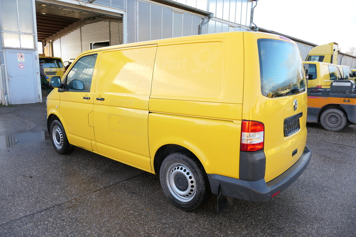VW T5 Transporter 2.0 TDI PARKTRONIK EURO-5 2xSCHIE - Furgoneta pequeña: foto 5 VW T5 Transporter 2.0 TDI PARKTRONIK EURO-5 2xSCHIE - Furgoneta pequeña: foto 5