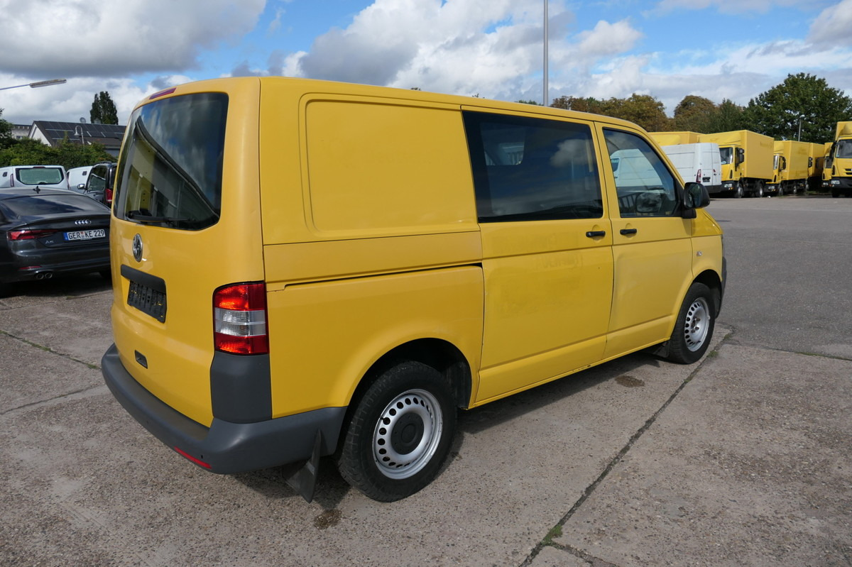 VW T5 Transporter 2.0 TDI PARKTRONIK EURO-5 2xSCHIE - Furgoneta pequeña: foto 3 VW T5 Transporter 2.0 TDI PARKTRONIK EURO-5 2xSCHIE - Furgoneta pequeña: foto 3