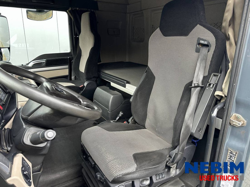 MAN TGX 18.460 4x4 Hydro drive - Cabeza tractora: foto 4 MAN TGX 18.460 4x4 Hydro drive - Cabeza tractora: foto 4