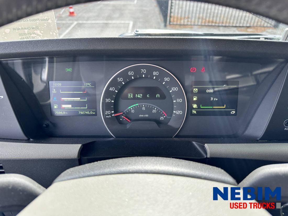 Volvo FH 500 4x2 NEW Tacho - Dual Clutch - ADR - Cabeza tractora: foto 4 Volvo FH 500 4x2 NEW Tacho - Dual Clutch - ADR - Cabeza tractora: foto 4