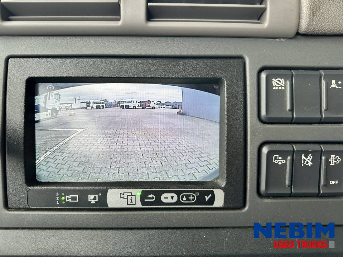 Arrendamiento de  DAF CF 230 4x2 - 19.000 Kg. DAF CF 230 4x2 - 19.000 Kg.: foto 6