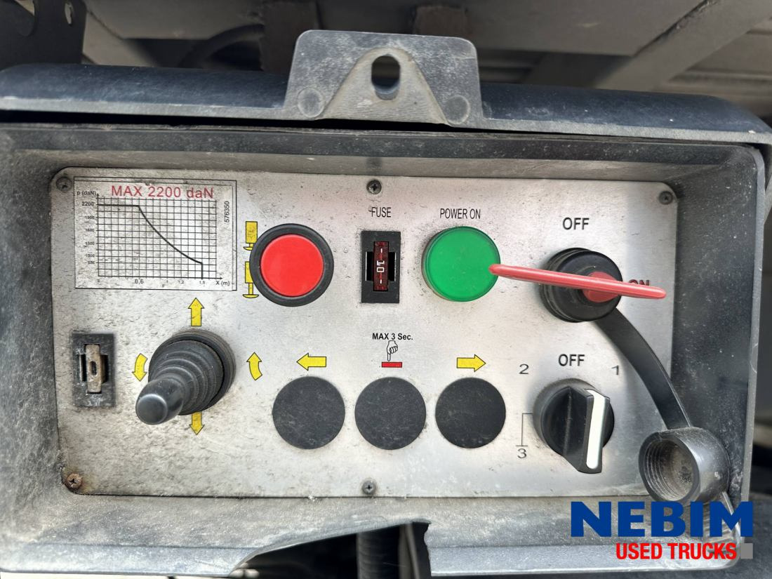 Arrendamiento de  DAF CF 230 4x2 - 19.000 Kg. DAF CF 230 4x2 - 19.000 Kg.: foto 11