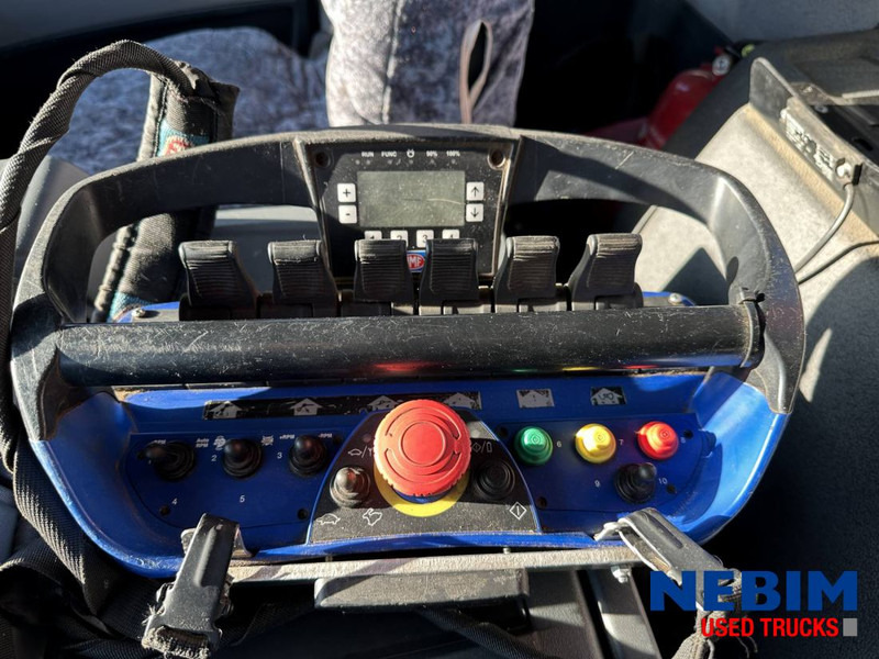 MAN TGS 420 8x4 TRIPLE - HMF 2620 K5 - 22,7t/m CRANE / KRAN - Camión multibasculante, Camión grúa: foto 5 MAN TGS 420 8x4 TRIPLE - HMF 2620 K5 - 22,7t/m CRANE / KRAN - Camión multibasculante, Camión grúa: foto 5