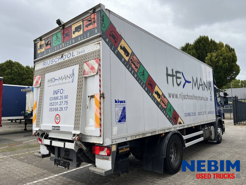 Scania P270 - 343.938km - 3 front seats - Camión caja cerrada: foto 2 Scania P270 - 343.938km - 3 front seats - Camión caja cerrada: foto 2