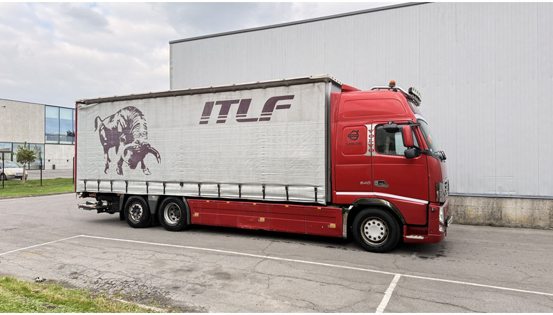 Volvo FH13 540 - Camión lona: foto 5 Volvo FH13 540 - Camión lona: foto 5
