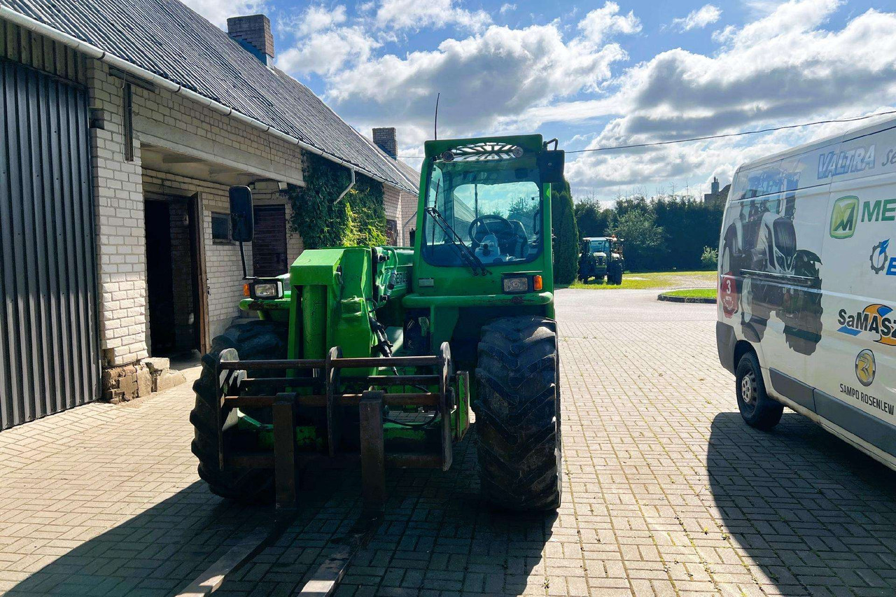 Merlo P40.7 CS - Manipulador telescópico: foto 2 Merlo P40.7 CS - Manipulador telescópico: foto 2