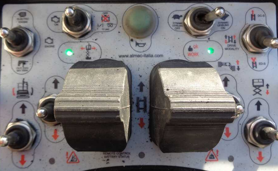 ALMAC BIBI 870 BL - Plataforma de tijeras: foto 4 ALMAC BIBI 870 BL - Plataforma de tijeras: foto 4