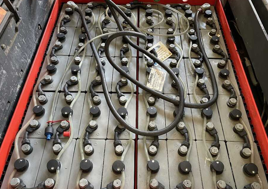 Linde K 15-3 (batteria 75%) - Recoge pedidos: foto 2 Linde K 15-3 (batteria 75%) - Recoge pedidos: foto 2