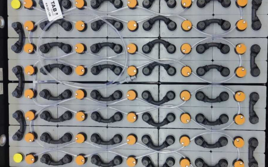 STILL RX 60-30 (BATT. NUOVA) - Carretilla elevadora eléctrica: foto 4 STILL RX 60-30 (BATT. NUOVA) - Carretilla elevadora eléctrica: foto 4