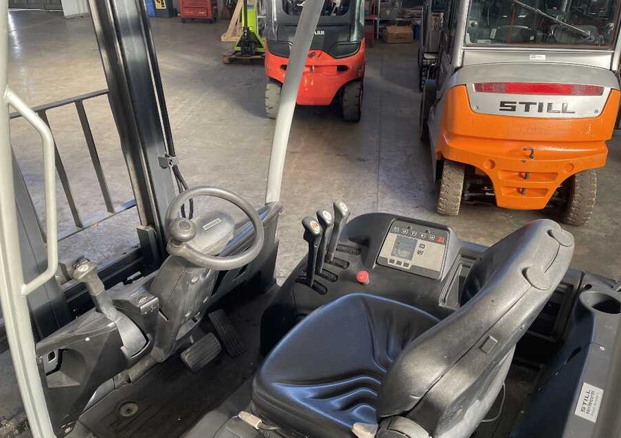 Still RX 20-16 (batteria NUOVA) - Carretilla elevadora eléctrica: foto 2 Still RX 20-16 (batteria NUOVA) - Carretilla elevadora eléctrica: foto 2