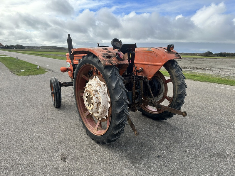 Fiat 640 - Tractor: foto 5 Fiat 640 - Tractor: foto 5
