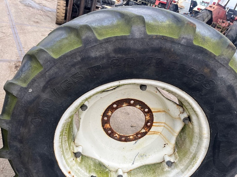 Neumático Michelin 480/65 R28 x 108: foto 8 Neumático Michelin 480/65 R28 x 108: foto 8