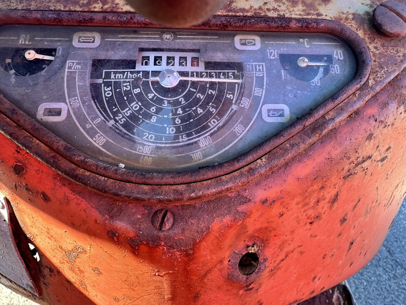 Zetor 4511 - Tractor: foto 5 Zetor 4511 - Tractor: foto 5