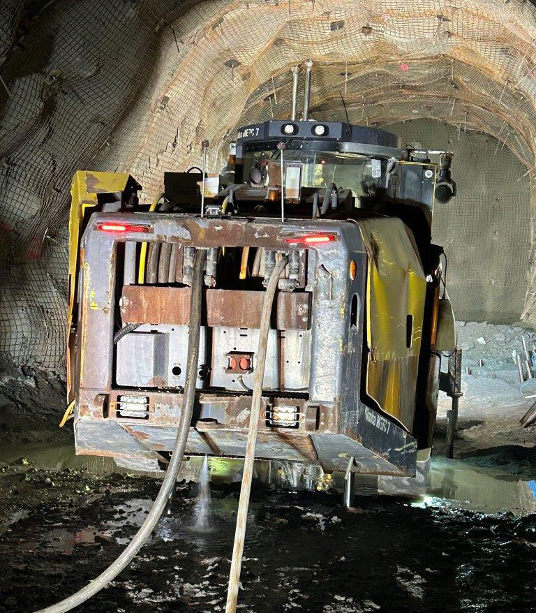 Perforadora direccional horizontal Atlas Copco (Epiroc) Simba ME7C: foto 6 Perforadora direccional horizontal Atlas Copco (Epiroc) Simba ME7C: foto 6