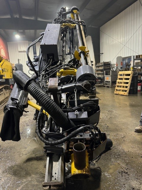 Perforadora Atlas Copco FlexiROC T30R: foto 6