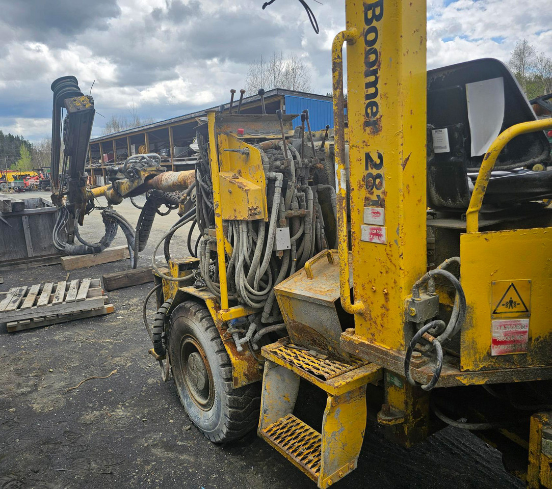 Atlas Copco Jumbo Boomer 281 - Perforadora direccional horizontal: foto 5 Atlas Copco Jumbo Boomer 281 - Perforadora direccional horizontal: foto 5