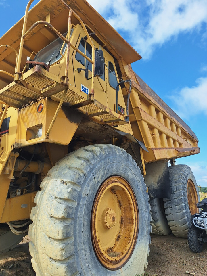 Caterpillar 777C - Dúmper: foto 2 Caterpillar 777C - Dúmper: foto 2