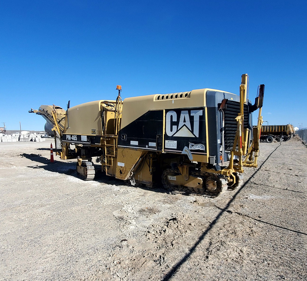 Caterpillar PM-465 - Fresadora en frío: foto 1 Caterpillar PM-465 - Fresadora en frío: foto 1