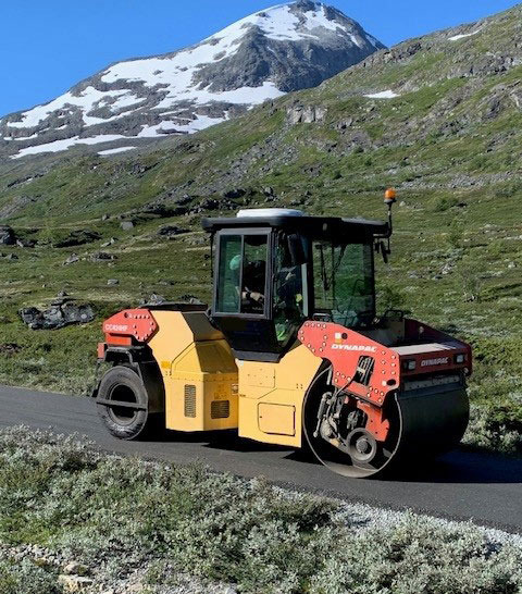 Dynapac CC424HF - Rodillo: foto 2 Dynapac CC424HF - Rodillo: foto 2
