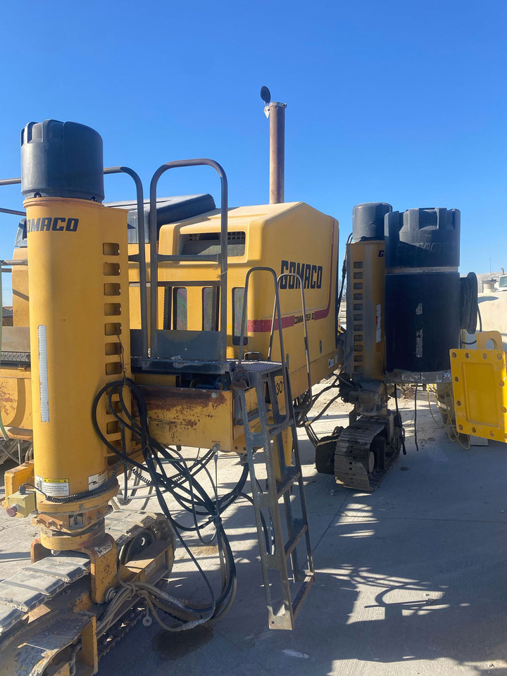 Gomaco Commander III - Extendedora de hormigón: foto 3 Gomaco Commander III - Extendedora de hormigón: foto 3