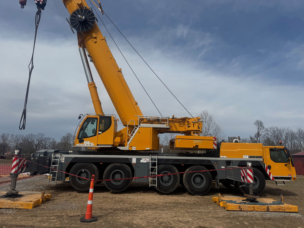 Liebherr LTM 1230-5.1 - Autogrúa: foto 3 Liebherr LTM 1230-5.1 - Autogrúa: foto 3