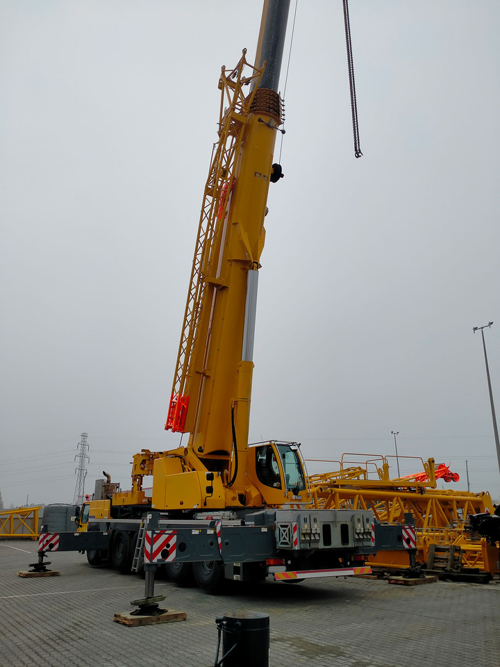 Liebherr LTM 1230-5.1 - Autogrúa: foto 3 Liebherr LTM 1230-5.1 - Autogrúa: foto 3