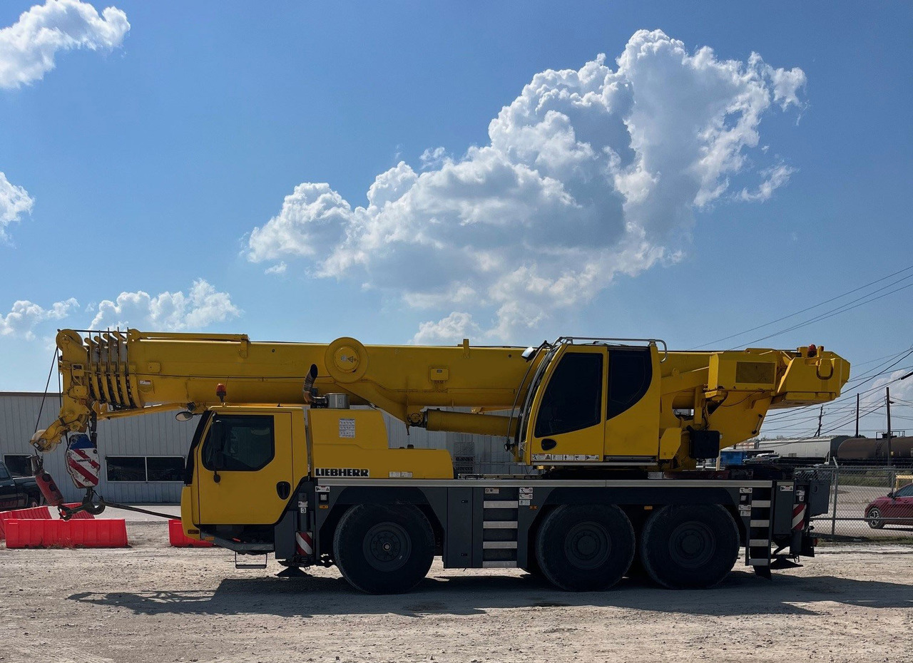 Liebherr LTM1060-3.1 - Autogrúa: foto 2 Liebherr LTM1060-3.1 - Autogrúa: foto 2