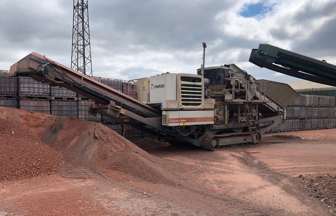 Metso LT200 HP - Trituradora de cono: foto 1 Metso LT200 HP - Trituradora de cono: foto 1