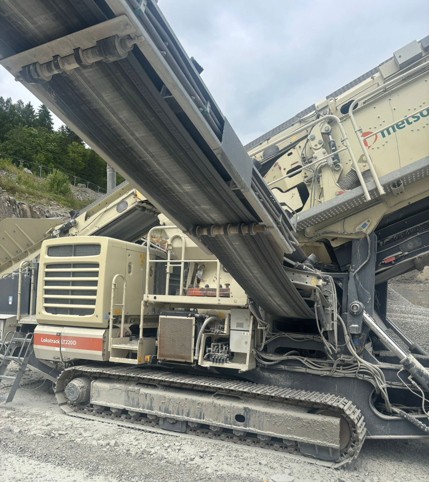 Metso Lokotrack LT220D - Trituradora de cono: foto 2 Metso Lokotrack LT220D - Trituradora de cono: foto 2