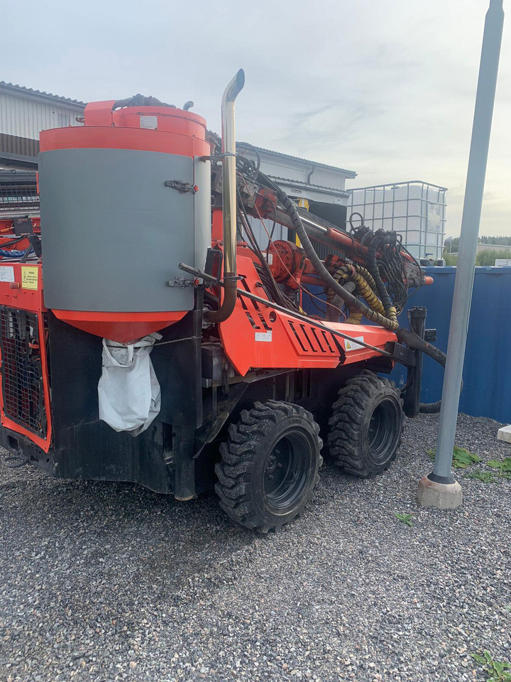 Sandvik DC122R - Perforadora: foto 1 Sandvik DC122R - Perforadora: foto 1