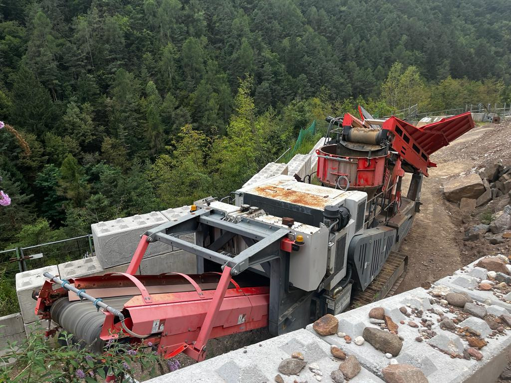 Sandvik QS331 - Trituradora de cono: foto 5 Sandvik QS331 - Trituradora de cono: foto 5