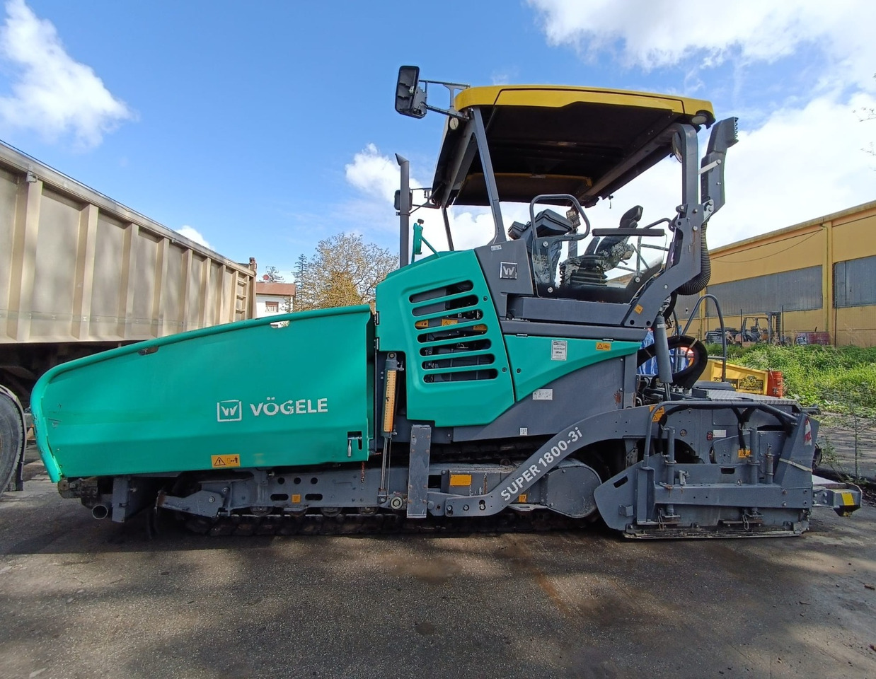 Vogele Super 1800-3i - Pavimentadora de asfalto: foto 2 Vogele Super 1800-3i - Pavimentadora de asfalto: foto 2