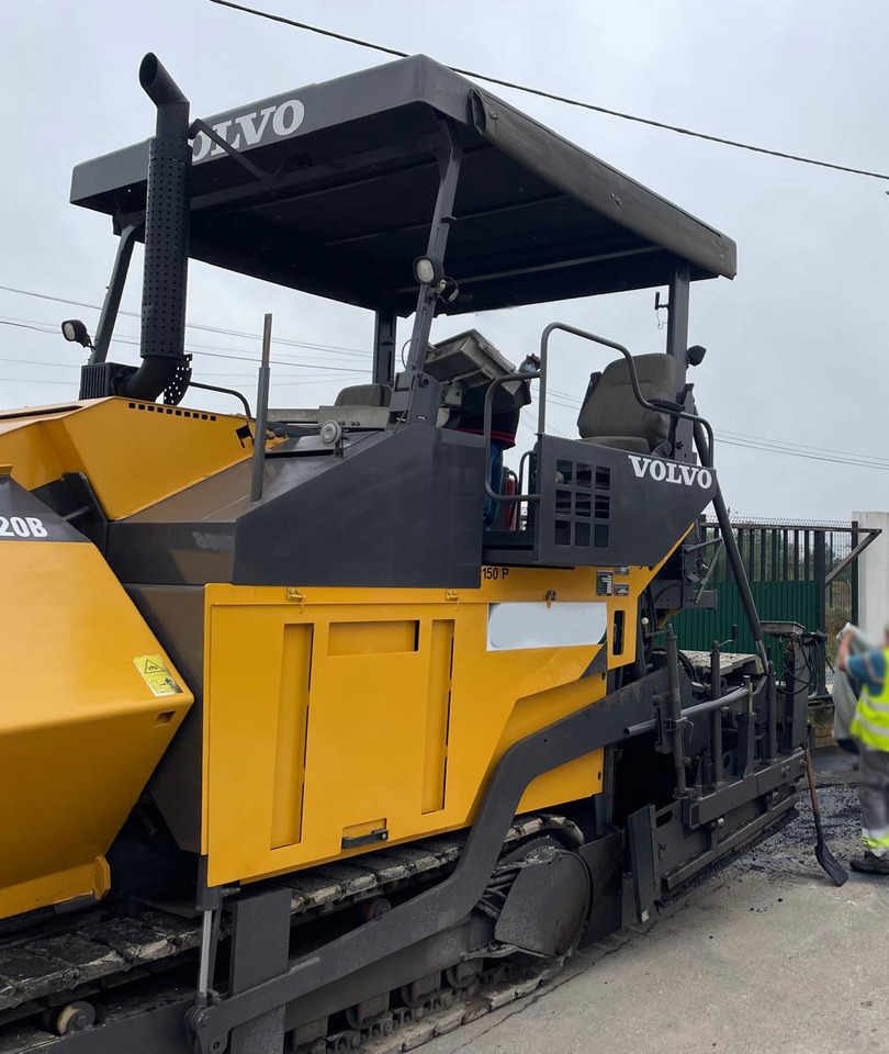 Volvo ABG 8820B - Pavimentadora de asfalto: foto 1 Volvo ABG 8820B - Pavimentadora de asfalto: foto 1