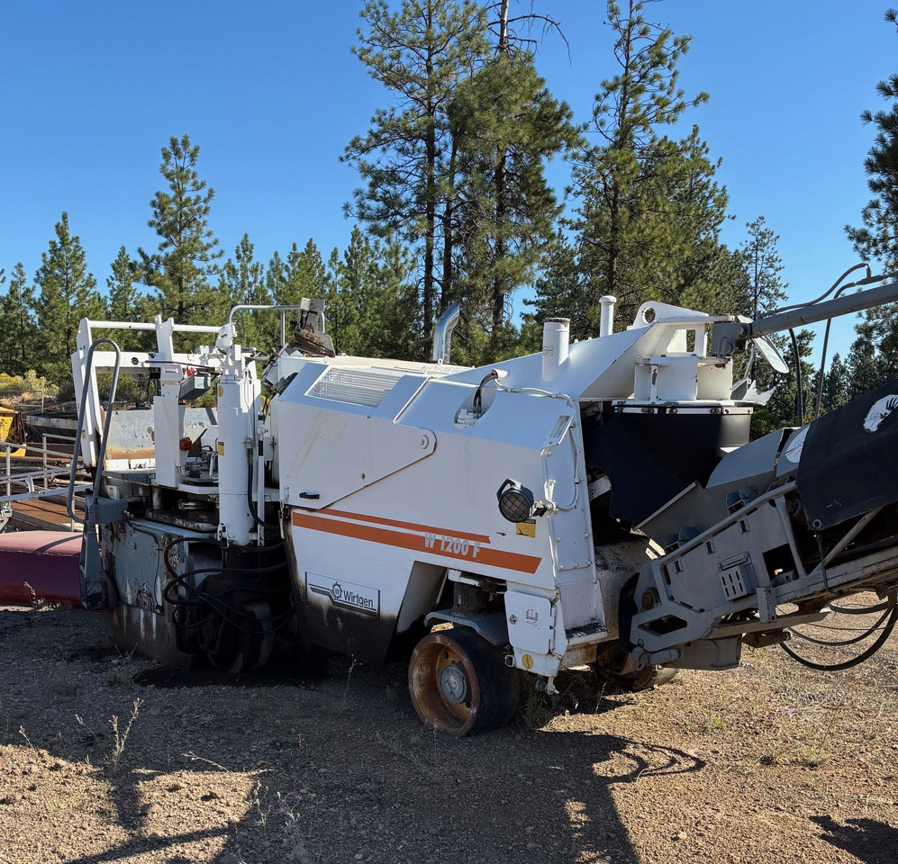 Wirtgen W 1200 F - Fresadora en frío: foto 1 Wirtgen W 1200 F - Fresadora en frío: foto 1