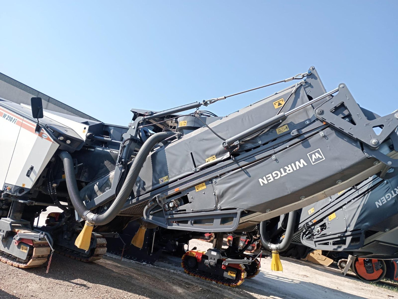 Wirtgen W 210 FI - Fresadora en frío: foto 4 Wirtgen W 210 FI - Fresadora en frío: foto 4