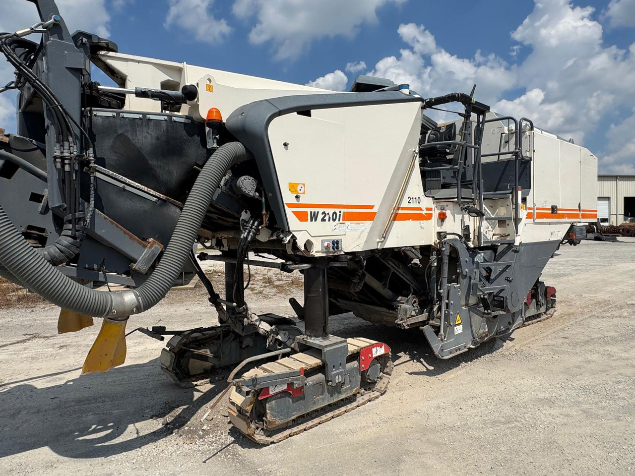 Wirtgen W 210 i - Fresadora en frío: foto 1 Wirtgen W 210 i - Fresadora en frío: foto 1