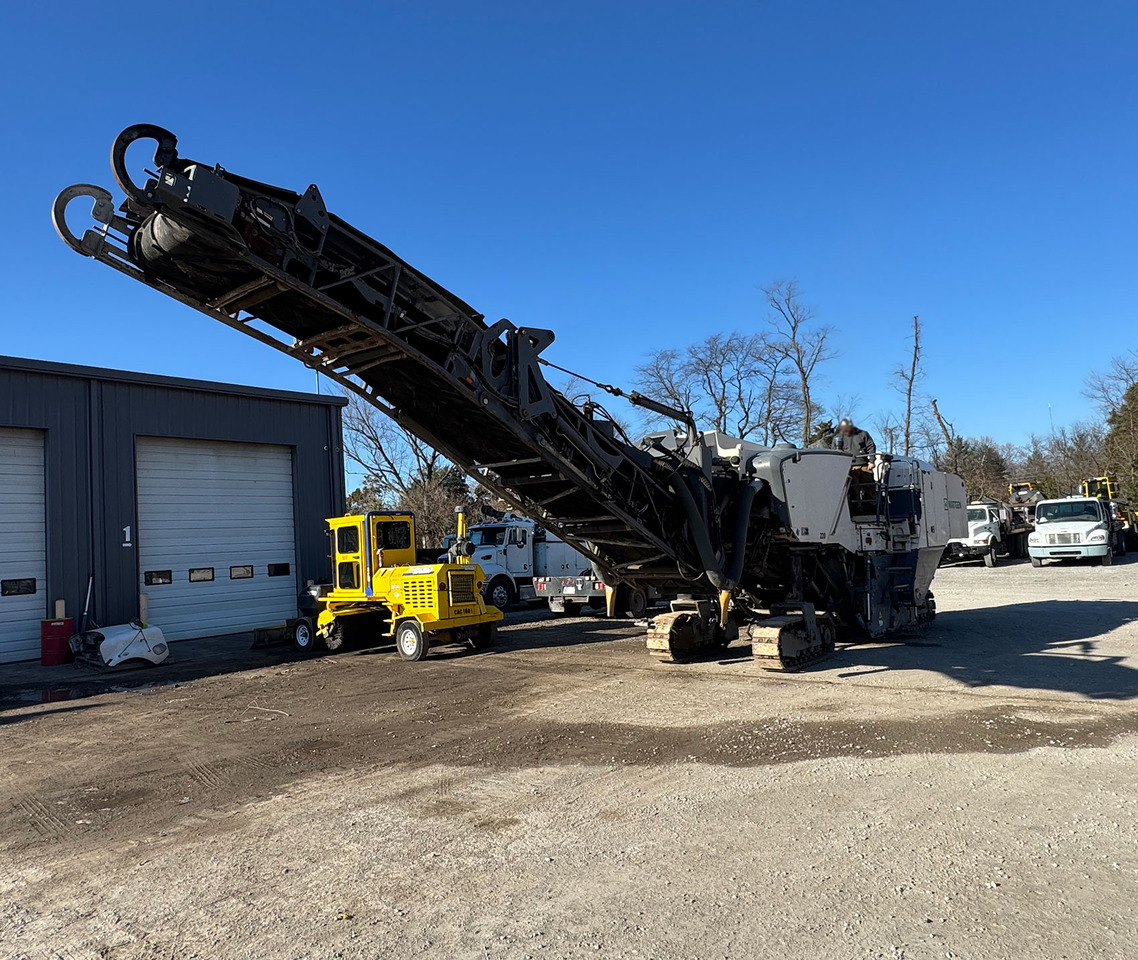 Wirtgen W 220 - Fresadora en frío: foto 5 Wirtgen W 220 - Fresadora en frío: foto 5