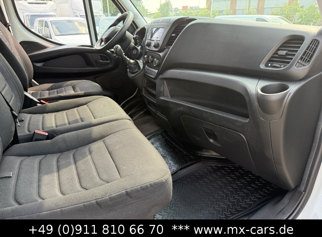 Furgoneta caja cerrada Iveco Daily 35s14 Möbel Maxi 4,33 l / 2,45 hoch 23 m³: foto 15 Furgoneta caja cerrada Iveco Daily 35s14 Möbel Maxi 4,33 l / 2,45 hoch 23 m³: foto 15
