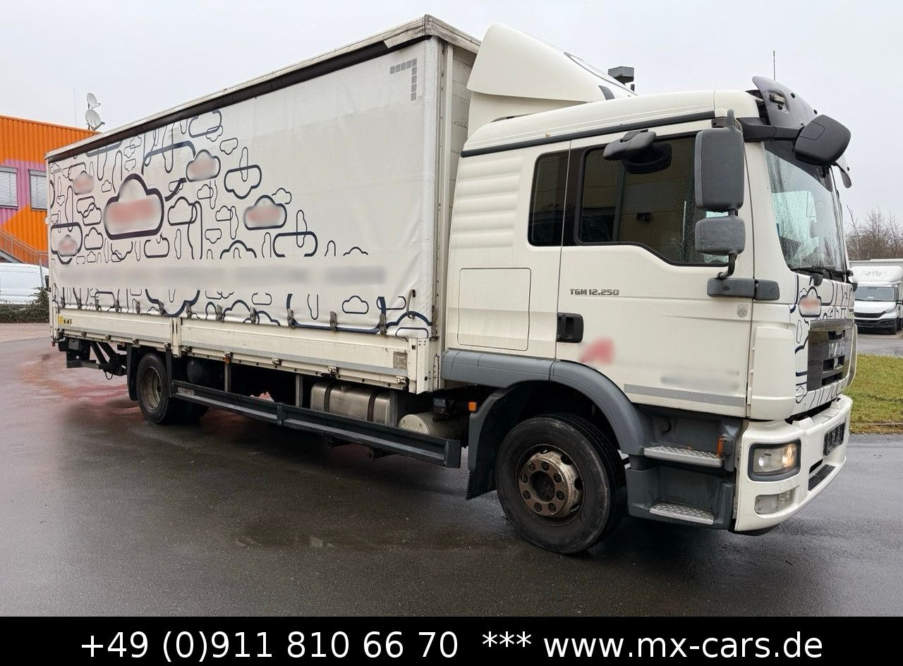 MAN TGM 12.250 Pritsche Plane LBW Schlafkabine Autom - Camión lona: foto 3 MAN TGM 12.250 Pritsche Plane LBW Schlafkabine Autom - Camión lona: foto 3