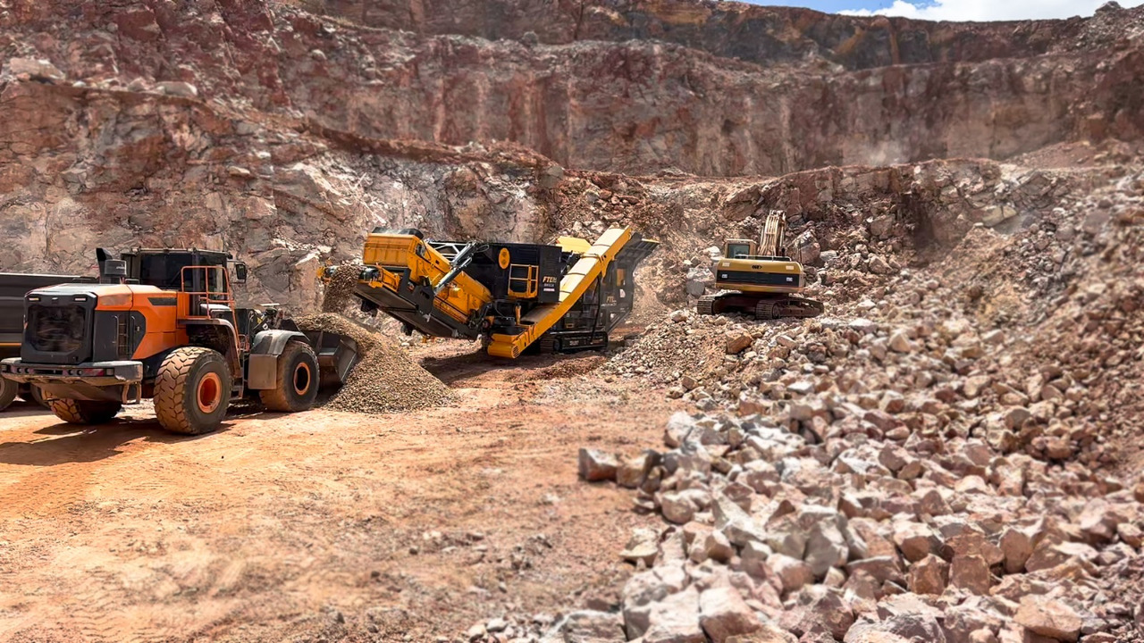 Machacadora nuevo FABO crawler crusher: foto 5
