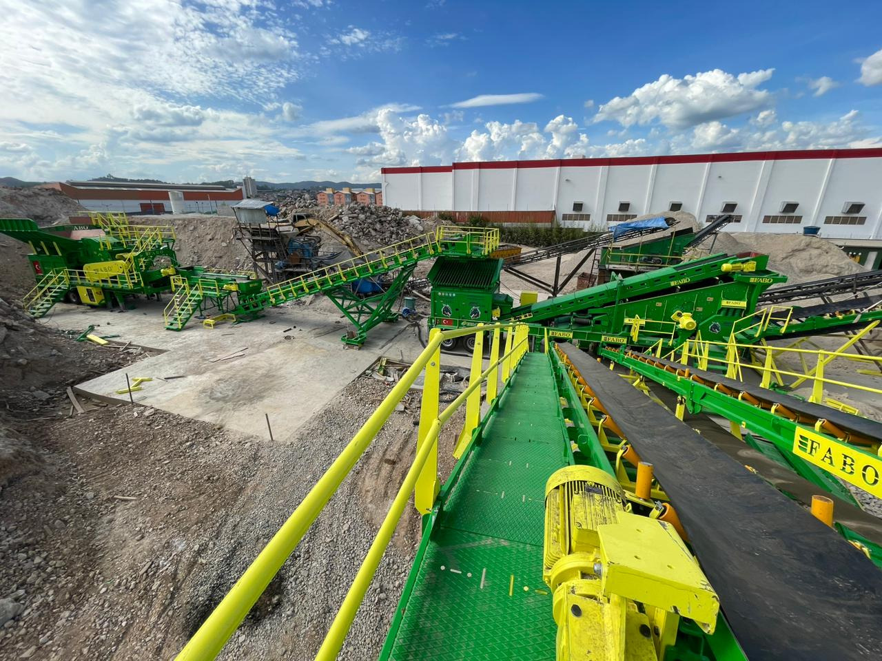 FABO mobile impact crusher - Trituradora de impacto: foto 5 FABO mobile impact crusher - Trituradora de impacto: foto 5