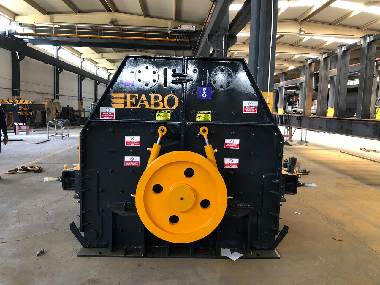 FABO tertiary crusher - Trituradora de impacto: foto 2 FABO tertiary crusher - Trituradora de impacto: foto 2