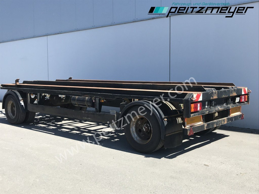 EGGERS ABROLLANHÄNGER 2 Achs blatt HWT18Z3/1S TÜV 4/2026 - Remolque multilift/ Portacontenedores de cadenas: foto 2 EGGERS ABROLLANHÄNGER 2 Achs blatt HWT18Z3/1S TÜV 4/2026 - Remolque multilift/ Portacontenedores de cadenas: foto 2