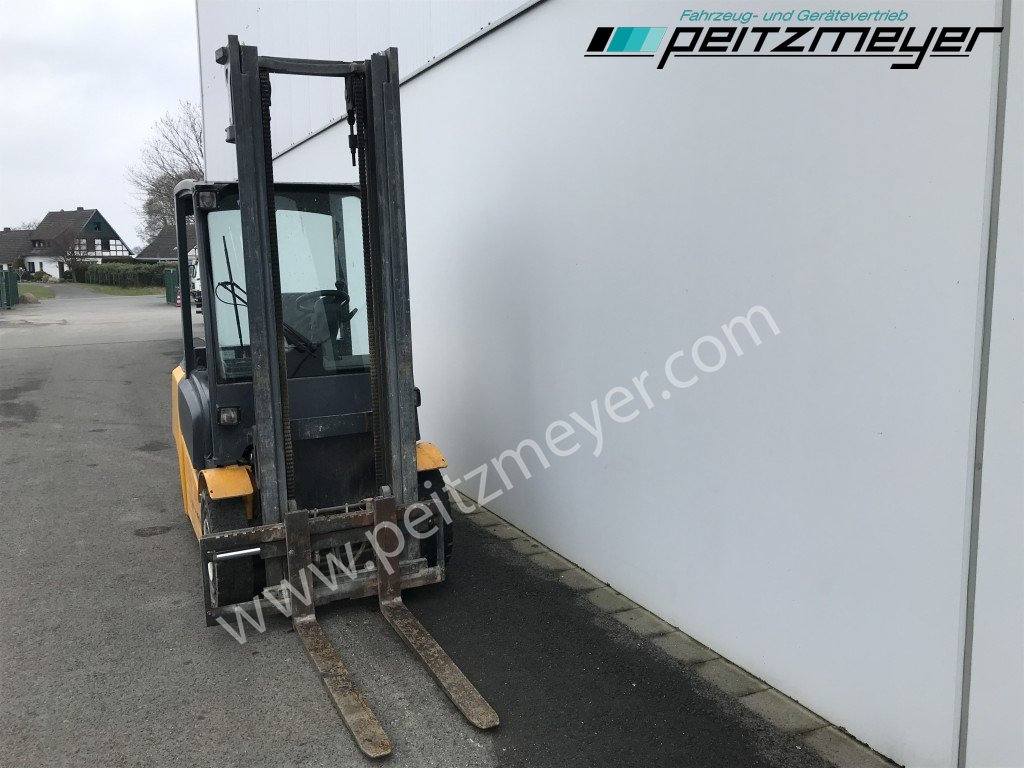 JUNGHEINRICH Gabelstapler DFG 425 - Carretilla elevadora diésel: foto 5 JUNGHEINRICH Gabelstapler DFG 425 - Carretilla elevadora diésel: foto 5