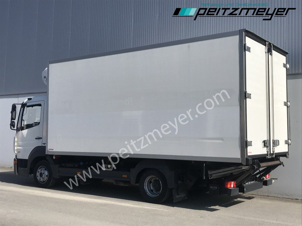MERCEDES-BENZ Atego 818 L Tiefkühlkoffer m. Trennwand, Thermok T 800, LBW - Camión frigorífico: foto 4 MERCEDES-BENZ Atego 818 L Tiefkühlkoffer m. Trennwand, Thermok T 800, LBW - Camión frigorífico: foto 4