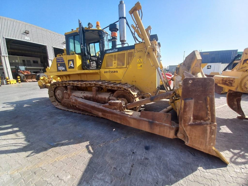 Komatsu D155A-6R (4 Pcs available in Abu Dhabi) - Bulldozer: foto 2 Komatsu D155A-6R (4 Pcs available in Abu Dhabi) - Bulldozer: foto 2