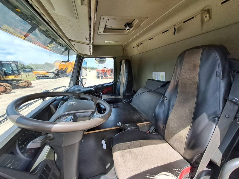 Volvo FMX460 + HIAB 622 E-6 HIPRO 16m + Fly Jib 11 - Camión grúa: foto 5 Volvo FMX460 + HIAB 622 E-6 HIPRO 16m + Fly Jib 11 - Camión grúa: foto 5