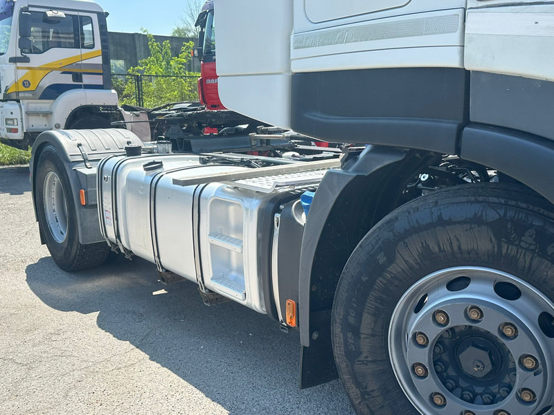 Cabeza tractora Iveco Stralis 460: foto 7